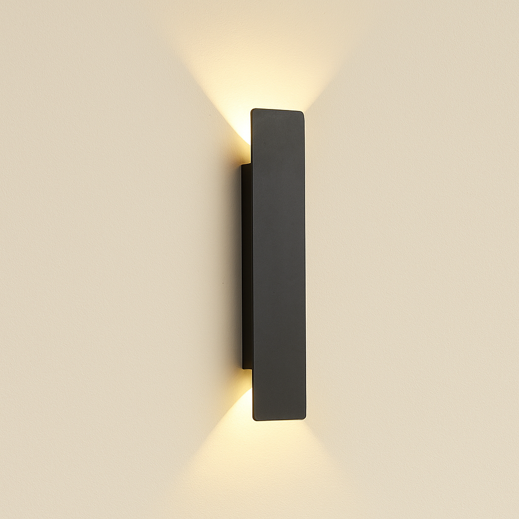 Minimalist Outdoor Wall Sconce Light with IP65 Waterproof Rating | Stylish Aluminum Fixture for Indoor and Outdoor Use 0